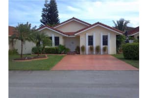 8456 NW 190th Terrace, Hialeah, FL 33015, Sold 02/14/14