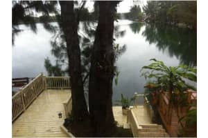 7120 SW 48th Ln, Miami, FL 33155, Sold 07/08/13