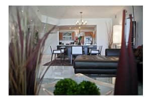 400 Alton Rd, Miami Beach, FL 33139, Sold 10/10/13