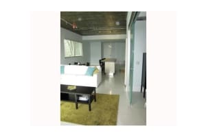 1700 Meridian Ave, Miami Beach, FL 33139, Sold 07/30/13