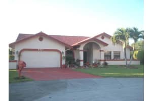 8427 NW 80th Ct, Tamarac, FL 33321, Sold 08/02/13