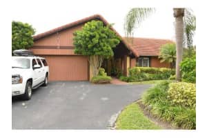 1041 NE 200th Ln, Miami, FL 33179, Sold 04/15/14