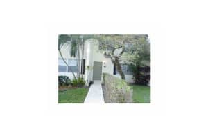 9050 NW 28th St, Coral Springs, FL 33065, Sold 07/31/13