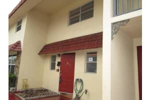 4124 SW 65th Ave FL 1, Davie, FL 33314, Sold 08/28/13