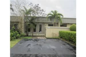 10510 SW 74th Ln, Miami, FL 33173, Sold 08/10/13