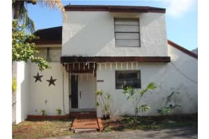 589 NW 98th Ct, Miami, FL 33172, Sold 06/24/13