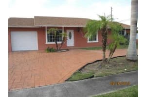 8921 Bermuda Dr, Miramar, FL 33025, Sold 08/30/13