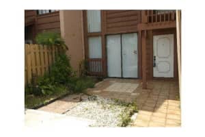 6765 NW 169th St #6a, Hialeah, FL 33015, Sold 08/09/13