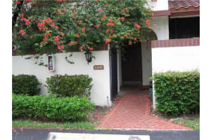 333 &, 335 Ives Dairy Rd, Miami, FL 33179, Sold 08/15/14