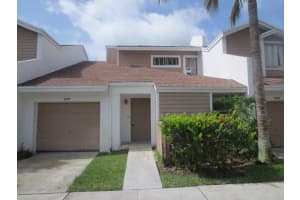 537 Woodgate Cir, Sunrise, FL 33326, Sold 12/17/13