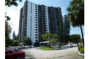 20100 W Country Club Dr, Aventura, FL 33180, Sold 11/01/13