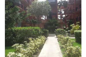 5390 W 21st Ct, Hialeah, FL 33016, Sold 08/20/13