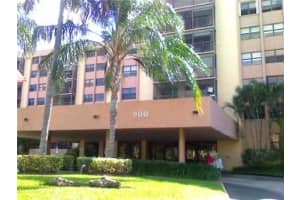 900 NE 195th St, Miami, FL 33179, Sold 10/16/13