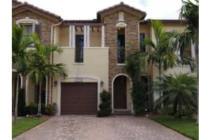 10330 NW 30th Terrace, Doral, FL 33172, Sold 11/07/13