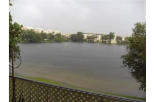 8895 Fontainebleau Blvd, Doral, FL 33172, Sold 07/31/13