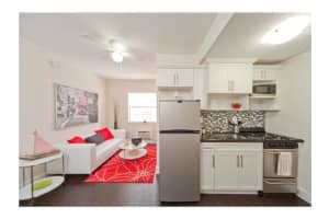 335 Ocean Dr, Miami Beach, FL 33139, Sold 10/07/13