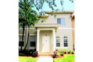 5225 NW 112th Ave, Doral, FL 33178, Sold 08/09/13