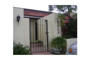 18869 NW 64th Ct, Hialeah, FL 33015, Sold 10/25/13