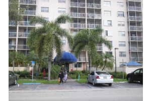 1251 NE 108th St, Miami, FL 33161, Sold 08/21/13