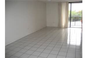 9682 Fontainebleau Blvd, Miami, FL 33172, Sold 08/14/13