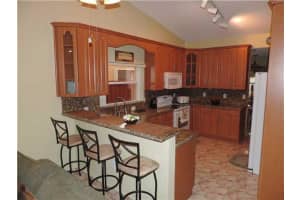 16342 SW 76th St, Miami, FL 33193, Sold 01/08/14
