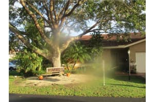 15802 SW 105th St, Miami, FL 33196, Sold 09/06/13