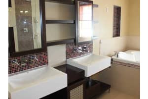 10355 NW 46th Terrace, Doral, FL 33178, Sold 09/20/13