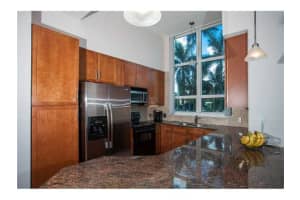 2000 N Bayshore Dr, Miami, FL 33137, Sold 01/31/14