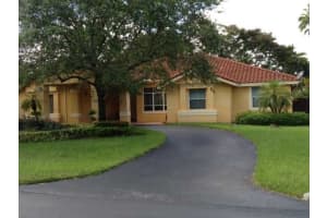 12139 SW 72nd Terrace, Miami, FL 33183, Sold 01/07/14