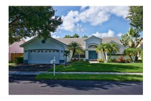 12800 SW 8th Ct, Davie, FL 33325, Sold 10/09/13