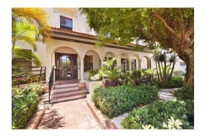 934 Michigan Ave, Miami Beach, FL 33139, Sold 09/06/13