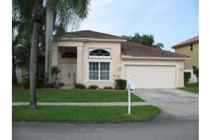 17505 NW 8th St, Pembroke Pines, FL 33029, Sold 09/13/13