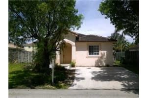 455 SE 30th Dr, Homestead, FL 33033, Sold 04/08/15