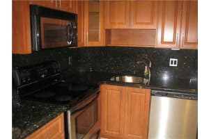 750 Michigan Ave, Miami Beach, FL 33139, Sold 10/10/13