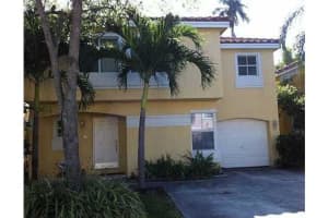 1811 E Trafalgar Cir, Hollywood, FL 33020, Sold 11/18/13