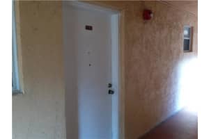 1950 W 56th St #2105a, Hialeah, FL 33012, Sold 02/28/14