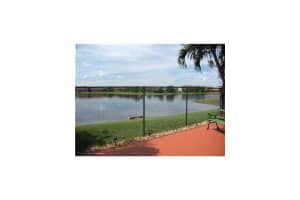 16520 SW 68th Terrace, Miami, FL 33193, Sold 01/31/14