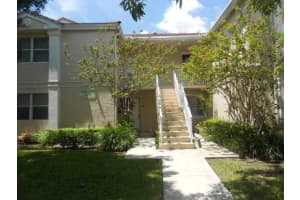 1226 SW 113th Terrace, Pembroke Pines, FL 33025, Sold 01/31/14