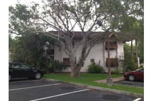 9470 SW 77th Ave APT O7, Miami, FL 33156, Sold 04/18/14