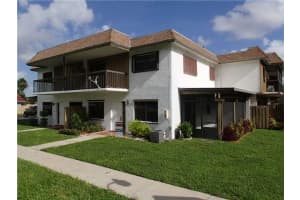 6908 NW 169th St #148b, Hialeah, FL 33015, Sold 12/04/13