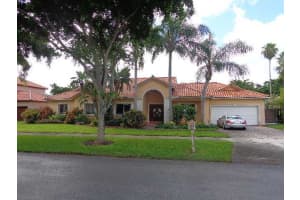 8230 NW 154th Terrace, Miami Lakes, FL 33016, Sold 11/07/13