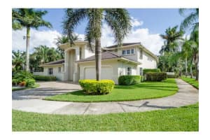 8270 NW 157th Terrace, Hialeah, FL 33016, Sold 11/20/13