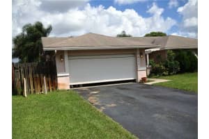 8421 SW 27th Pl, Davie, FL 33328, Sold 12/18/13