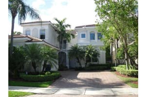 19532 Diplomat Dr, Miami, FL 33179, Sold 08/06/14