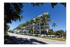 2001 Meridian Ave, Miami Beach, FL 33139, Sold 12/13/13