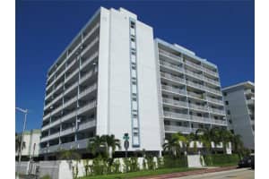 1045 10th St, Miami Beach, FL 33139, Sold 04/07/14