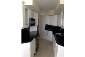3610 Yacht Club Dr, Miami, FL 33180, Sold 01/17/14