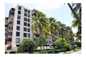 575 Crandon Blvd, Key Biscayne, FL 33149, Sold 02/25/14