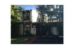 9720 NW 6th Ln, Miami, FL 33172, Sold 05/07/14