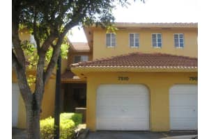 7510 NW 176th St, Hialeah, FL 33015, Sold 01/28/14